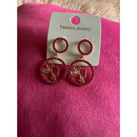 New earrings lovely girl - Picture 3 of 3